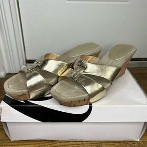 Gold wedge sandals!